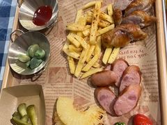 -雪熊哈尔滨烧烤·精酿啤酒·砂锅(中央胜境店)