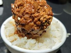 鸭黄狮子头-梅飞酒家(桑园路店)