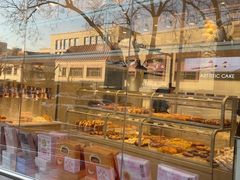 -好利来(青年宫店)