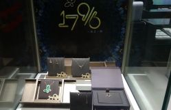 -周大福(劝业场店)