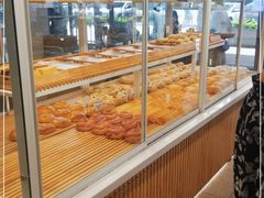 -焙丽拾光(麦凯乐直营店)