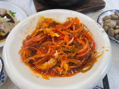 -津津菜馆(绝没分店)