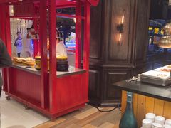 -松咖啡自助餐厅·松北香格里拉