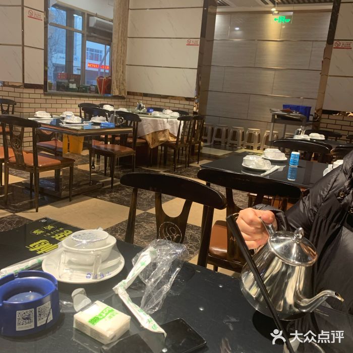 梅飞酒家(桑园路店)大堂图片