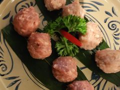 -尚尚仙·酸汤猪手·猪肚鸡火锅(华联万柳购物中心店)