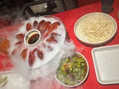 -龙巢盱眙龙虾·牛蛙·烧烤宵夜(八卦岭店)