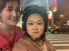 -六合夜市