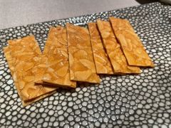 杏仁脆片-荣轩(新荣记环球金融中心店)