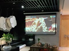 -新盈光·云会所(百丈东路店)