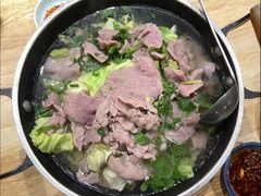 -全牛匠·乐山跷脚牛肉(新中关店)