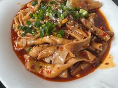 -老来福·非遗酸汤兔(凯旋路店)