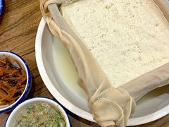 -木柴豆腐·活海鲜·鲁菜(岚山路店)