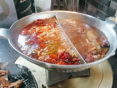 -湊湊火锅·茶憩(新中关购物中心店)