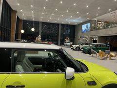 -上海普陀宝诚MINI4S店(红柳路店)