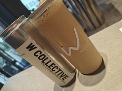 -W COLLECTIVE  DESSERT SHOP