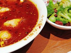 -渝是乎酸菜鱼(龙旗购物中心店)