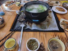 -菌之家·专业纯野生菌火锅·特色炒菌