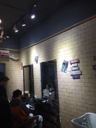 -V8潮牌·接发烫染连锁