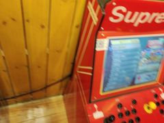 -伯爵·沉浸式超级密室·直营店