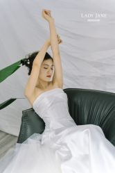 -Lady  Jane高端婚纱礼服馆