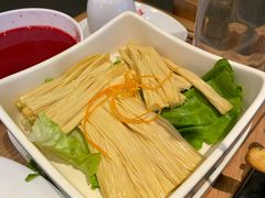 -井格重庆火锅(临平银泰城店)