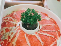 -洪氏嗨捞·广东猪肚鸡·椰子鸡火锅(西咸万象城店)