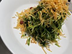 巧拌豆苗-四季民福烤鸭店(王府井灯市口店)