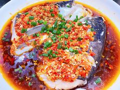 剁椒鱼头-湖南人家湘菜馆(镇江路店)
