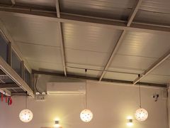 -埋位小酒馆(东城店)