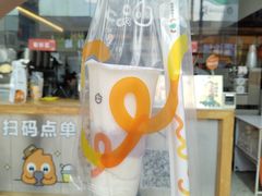 -CoCo都可(八达商城店)