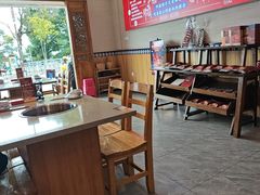 -阿婆情腊排骨火锅(金虹路店)