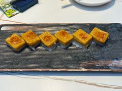 -阿瓦山寨·湘菜现炒·剁椒鱼头王(咸阳总店)
