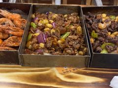 -老东镇啤酒屋海鲜加工·蒸汽海鲜·海鲜烧烤(台东店)