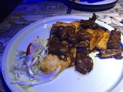 黑椒牛仔骨炒年糕-绿茶餐厅(乐峰广场店)