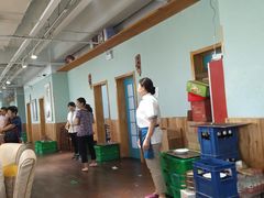 大堂-大草原清真饭庄(沙河店)