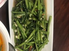 -Dang restaurant (patong phuket)
