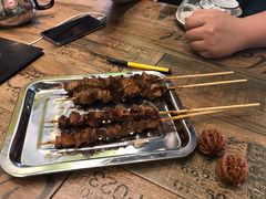 -毛胡子牛羊餐馆(武宁路店)