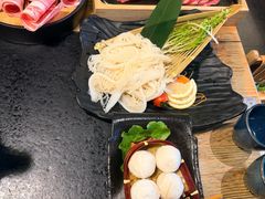 -湊湊火锅·茶憩(上海合生汇店)