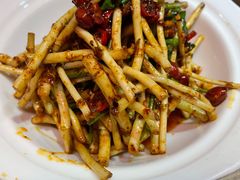 凉拌折耳根-兔槽江湖菜·重庆璧山兔(水围店)