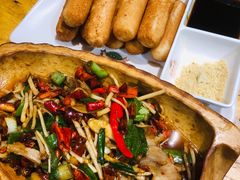 -老滇山寨•云南特色菜•地方菜•民族风情歌舞表演(金碧店)