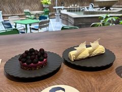 -潮一不贰·法式甜品·生日蛋糕·西式简餐(外滩店)