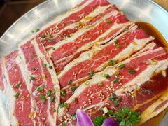 -明洞阿姨·韩式酱蟹烤肉·创意料理(方庄店)