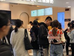 等位区-兰熊鲜奶(西直门凯德mall店)