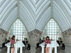 -钟书阁(松江泰晤士小镇店)