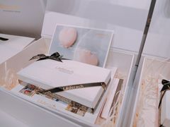 -Laderach 莱德拉(上海环贸iapm店)