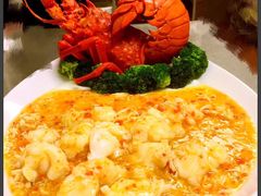 -TRIPLE 8 China Bar & Grill