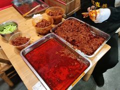 -拐枣巷小串串(财大店)