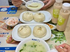 -李与白包子铺(桐梓林店)