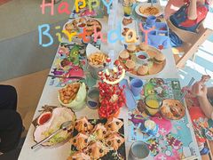 -水桶王国主题餐厅·聚会·生日派对·亲子活动·家庭套餐(亚龙湾希尔顿店)