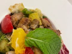 牛油果鹅肝色拉-红房子西菜馆(淮海中路店)